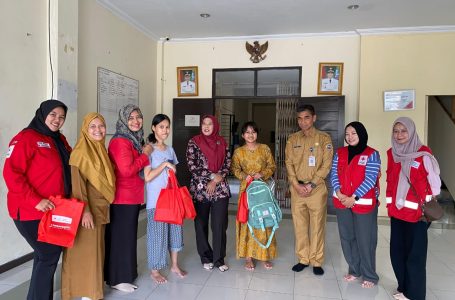 Kujungan PMI Kota Ke Plat Dinsos