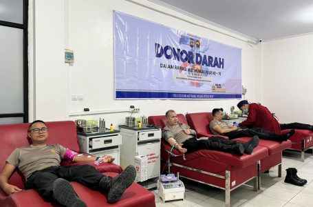 Donor Darah dalam Rangka HUT HUMAS POLRI Ke-75 yang di selenggarakan di PMI Kota Pontianak, 20 Oktober 2026.
